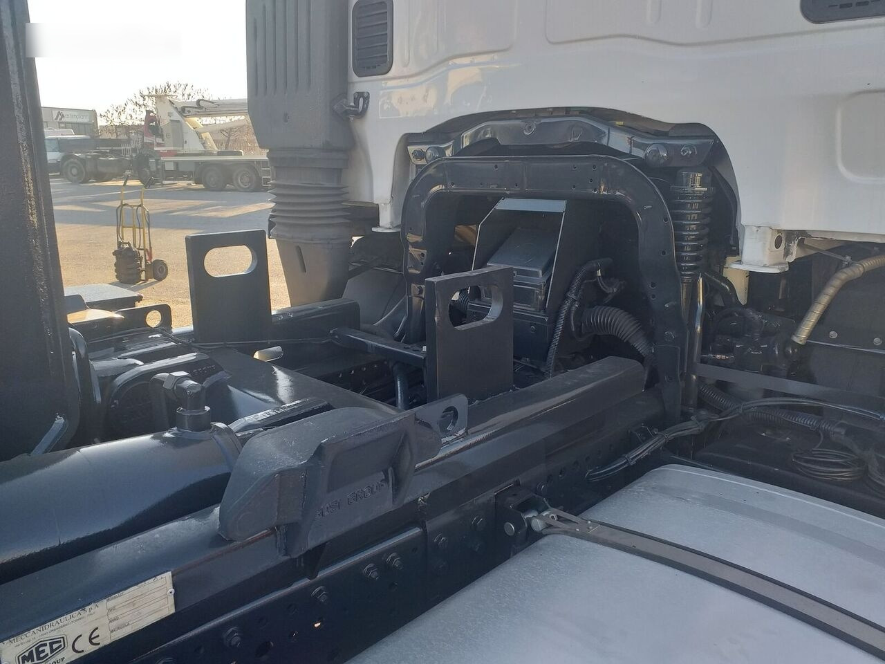 IVECO STRALIS AT260S42Y/PS - Kamion sa hidrauličnom kukom: slika 5 IVECO STRALIS AT260S42Y/PS - Kamion sa hidrauličnom kukom: slika 5