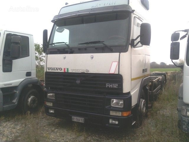 Volvo FH 12.420 GLOBTROTTER - Kamion za prevoz kontejnera/ Kamion sa promenjivim sandukom: slika 1 Volvo FH 12.420 GLOBTROTTER - Kamion za prevoz kontejnera/ Kamion sa promenjivim sandukom: slika 1