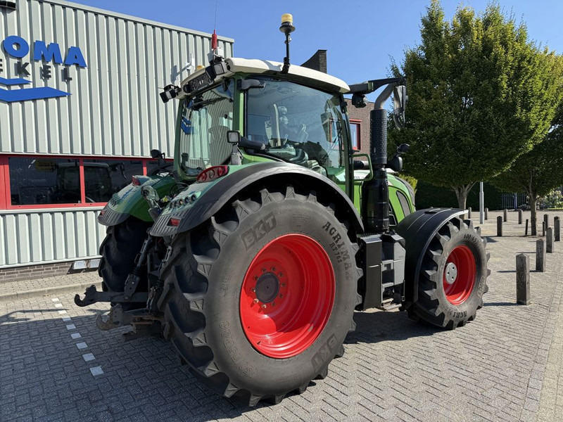 Fendt 720 S4 Vario PowerPlus - Traktor: slika 3 Fendt 720 S4 Vario PowerPlus - Traktor: slika 3