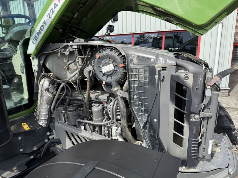 Traktor Fendt 724 S4 Profiplus: slika 10