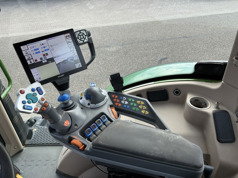 Traktor Fendt 724 S4 Profiplus: slika 17