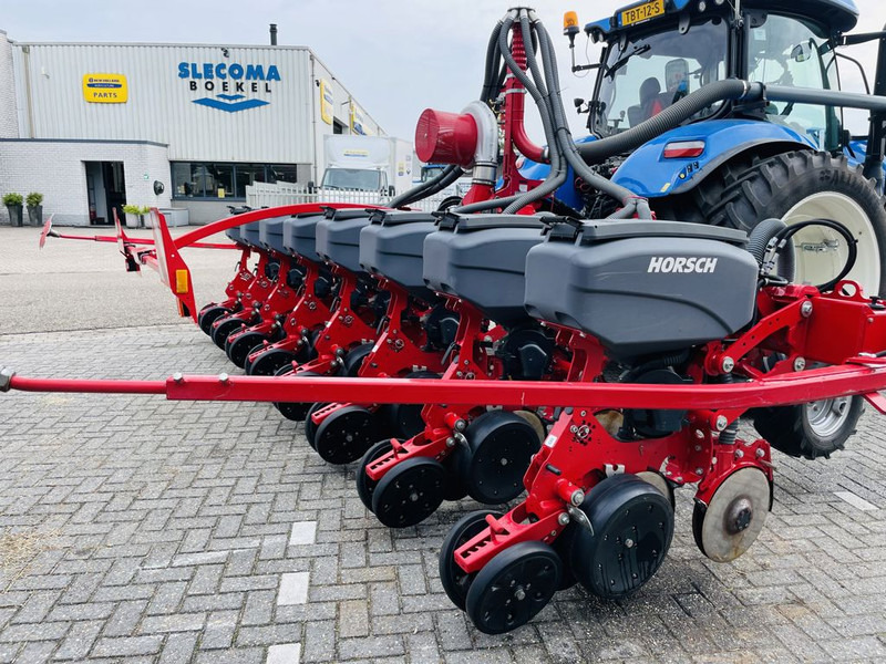 Horsch Mais zaaimachine 8 RX- Maestro 8 reiher - Mašina za preciznu setvu: slika 1 Horsch Mais zaaimachine 8 RX- Maestro 8 reiher - Mašina za preciznu setvu: slika 1