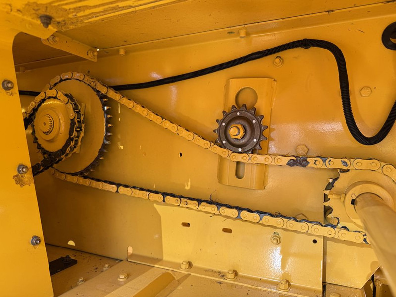 New Holland BC5060 Mini Balenpers - Balirka za kockaste bale: slika 5 New Holland BC5060 Mini Balenpers - Balirka za kockaste bale: slika 5