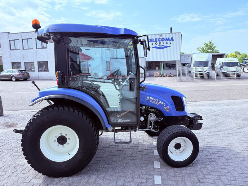 New Holland Boomer 45D Easy Drive - Traktor: slika 4 New Holland Boomer 45D Easy Drive - Traktor: slika 4