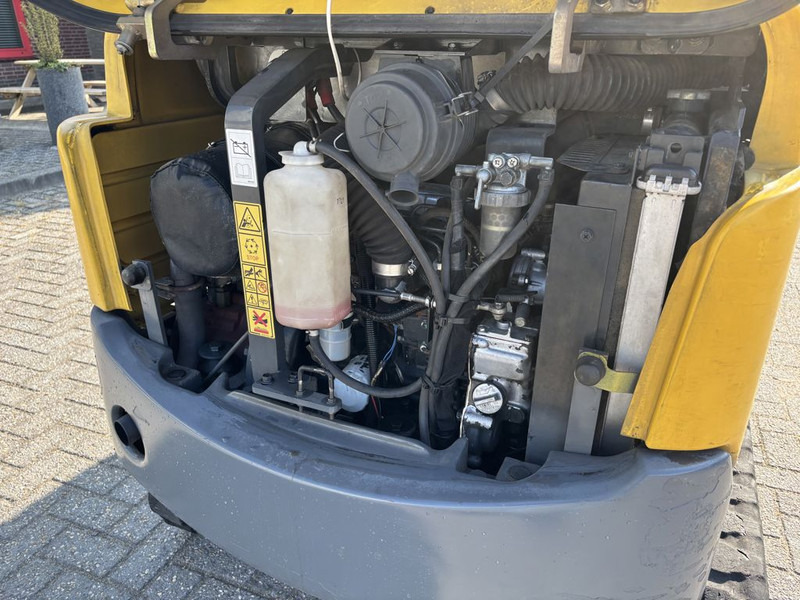 Mini bager New Holland E18C Minigraver: slika 9