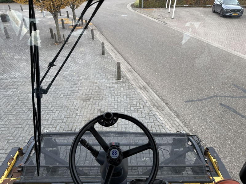 New Holland FR9050 - Kombajn za stočnu hranu: slika 5 New Holland FR9050 - Kombajn za stočnu hranu: slika 5