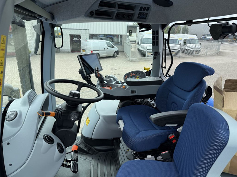 New Holland T6.145 AC STAGE V - Traktor: slika 5 New Holland T6.145 AC STAGE V - Traktor: slika 5