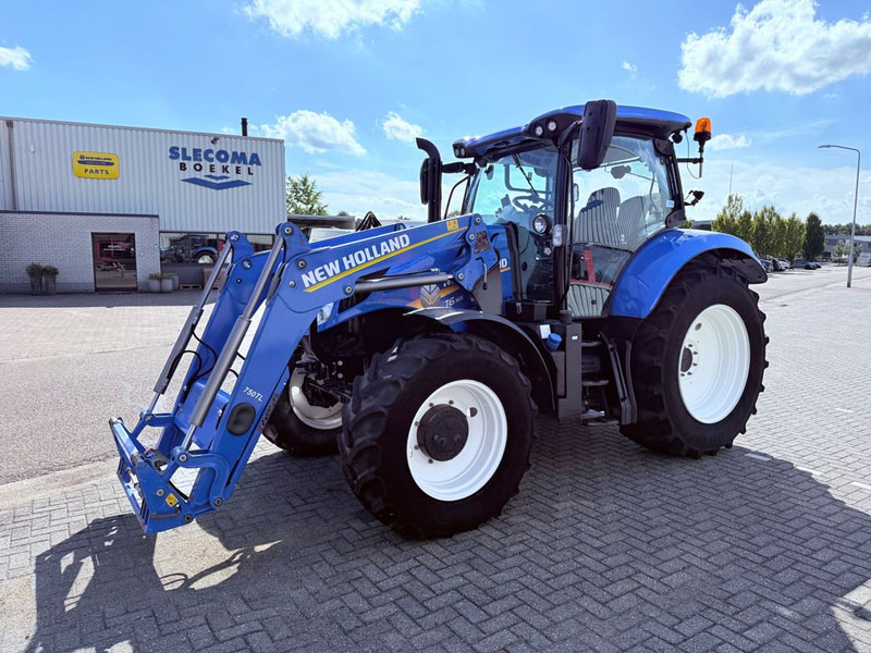 New Holland T6.165 AC + TL750 Voorlader - Traktor: slika 1 New Holland T6.165 AC + TL750 Voorlader - Traktor: slika 1