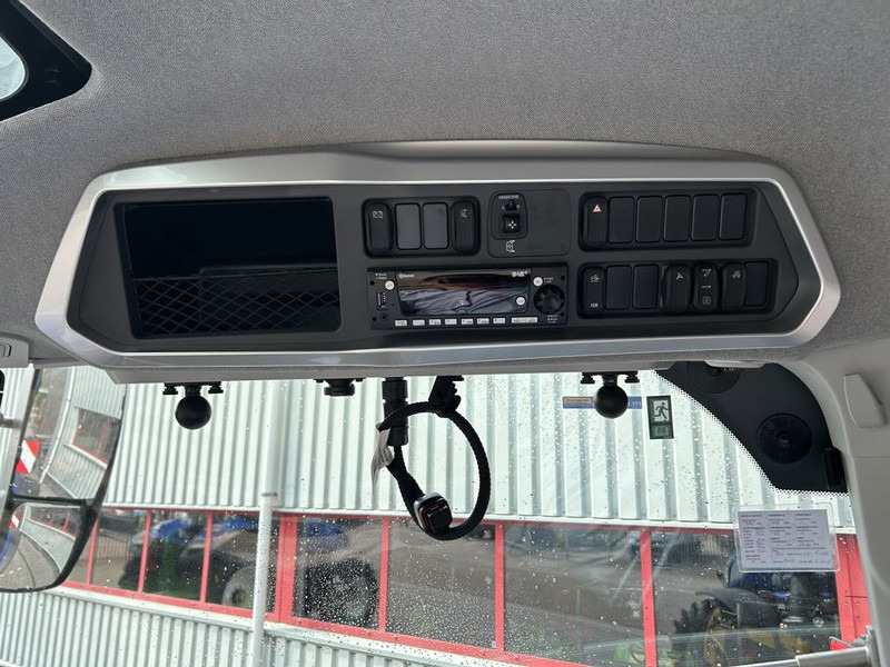 Traktor novi New Holland T7.300 AC New Gen Blue Power DEMO: slika 10 Traktor novi New Holland T7.300 AC New Gen Blue Power DEMO: slika 10