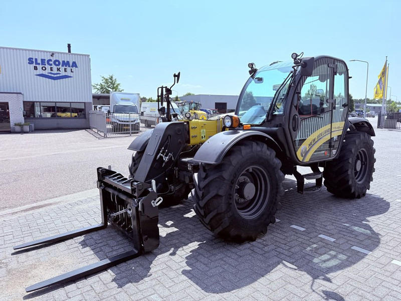 New Holland TH7.42 Telehandler - Teleskopski upravljač: slika 2 New Holland TH7.42 Telehandler - Teleskopski upravljač: slika 2