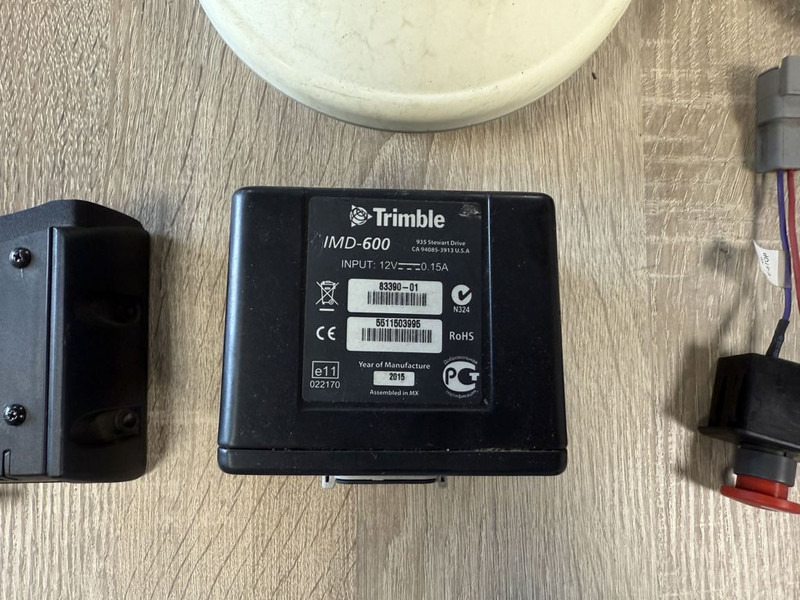 Trimble GFX-750 / New Holland FM-750 GPS - Rezervni deo za Kamion: slika 5 Trimble GFX-750 / New Holland FM-750 GPS - Rezervni deo za Kamion: slika 5