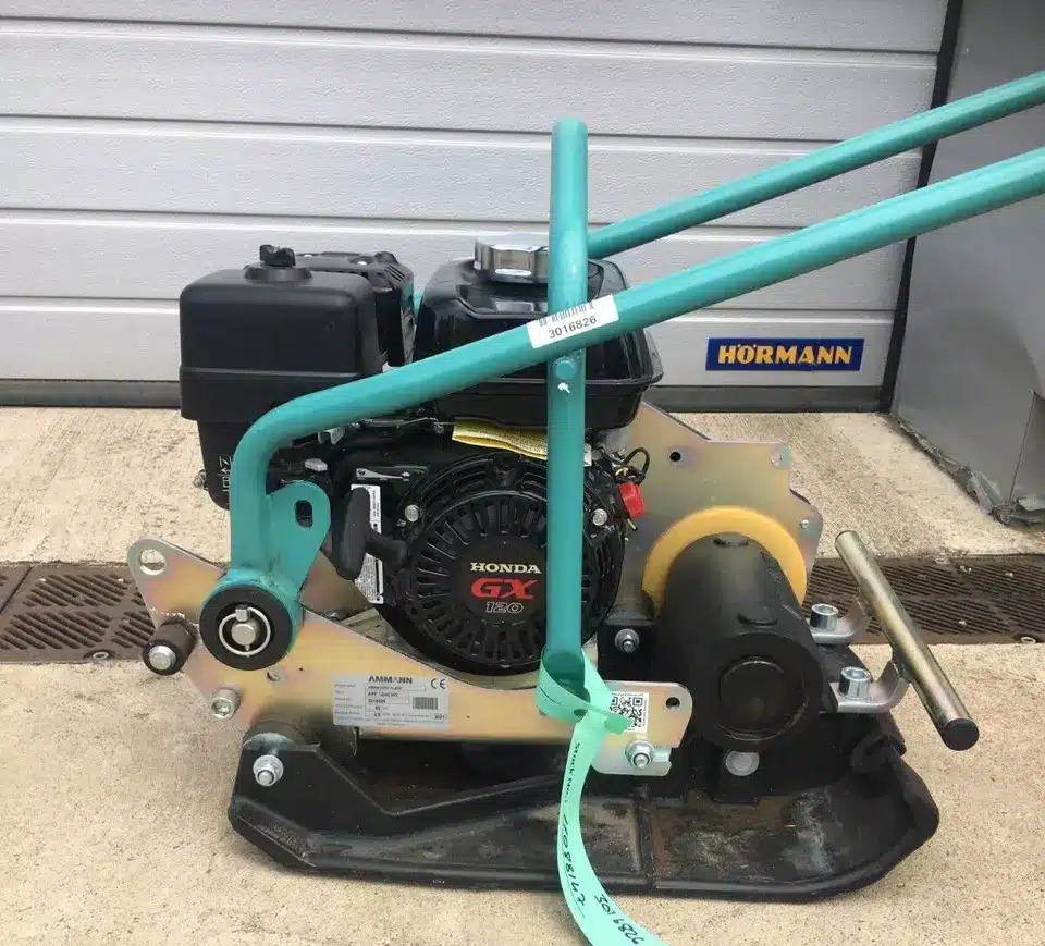 AMMANN APF12/40 - Vibraciona ploča: slika 5 AMMANN APF12/40 - Vibraciona ploča: slika 5