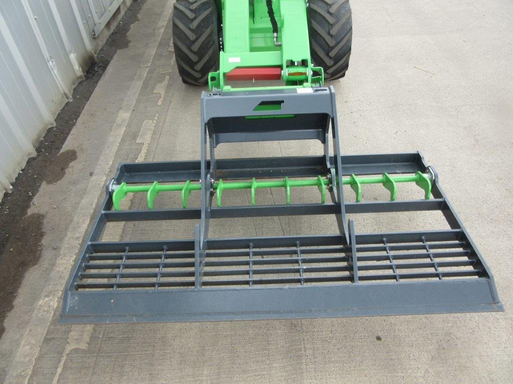 AVANT LEVELLER HEAVY DUTY - Zglobni utovarivač: slika 2 AVANT LEVELLER HEAVY DUTY - Zglobni utovarivač: slika 2