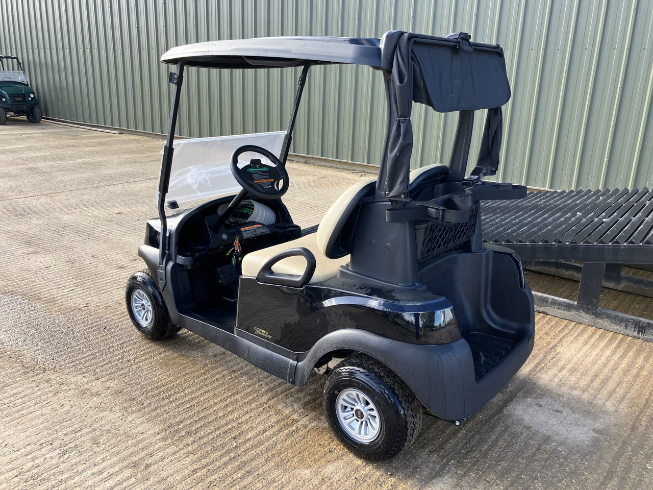 Club Car Tempo Golf Buggy - Golf auto: slika 3 Club Car Tempo Golf Buggy - Golf auto: slika 3