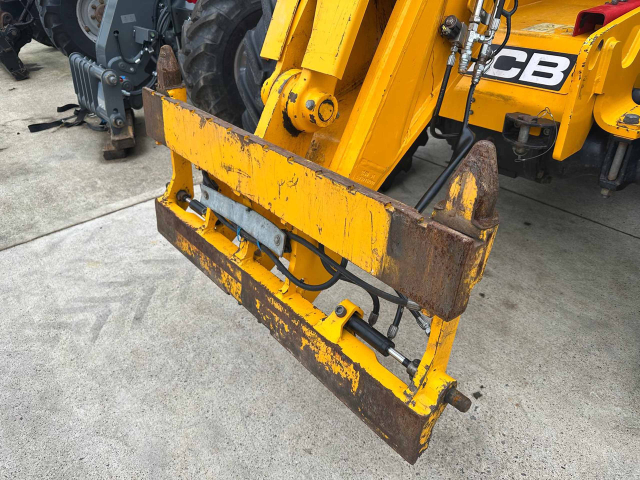 JCB Pin and Cone headstock - Dodatak: slika 3 JCB Pin and Cone headstock - Dodatak: slika 3