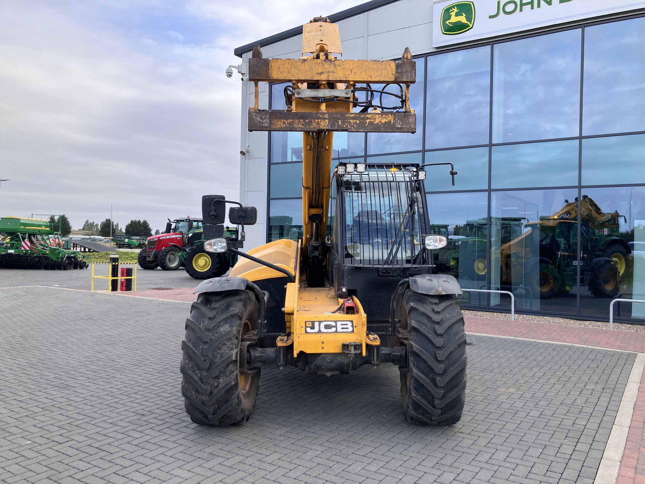 JCB 532.70 AGRIXTRA - Teleskopski upravljač: slika 4 JCB 532.70 AGRIXTRA - Teleskopski upravljač: slika 4