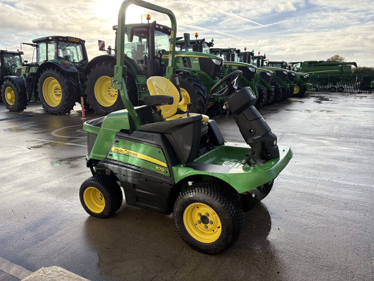 John Deere 1570 Power Unit - Baštenska kosačica: slika 3 John Deere 1570 Power Unit - Baštenska kosačica: slika 3
