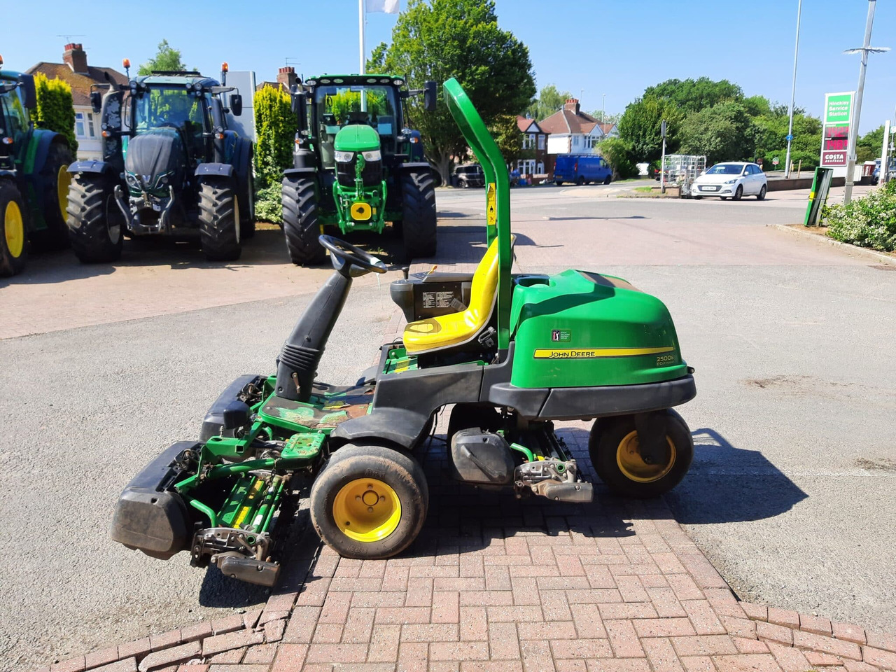John Deere 2500EH greens triple mower - Baštenska kosačica: slika 5 John Deere 2500EH greens triple mower - Baštenska kosačica: slika 5