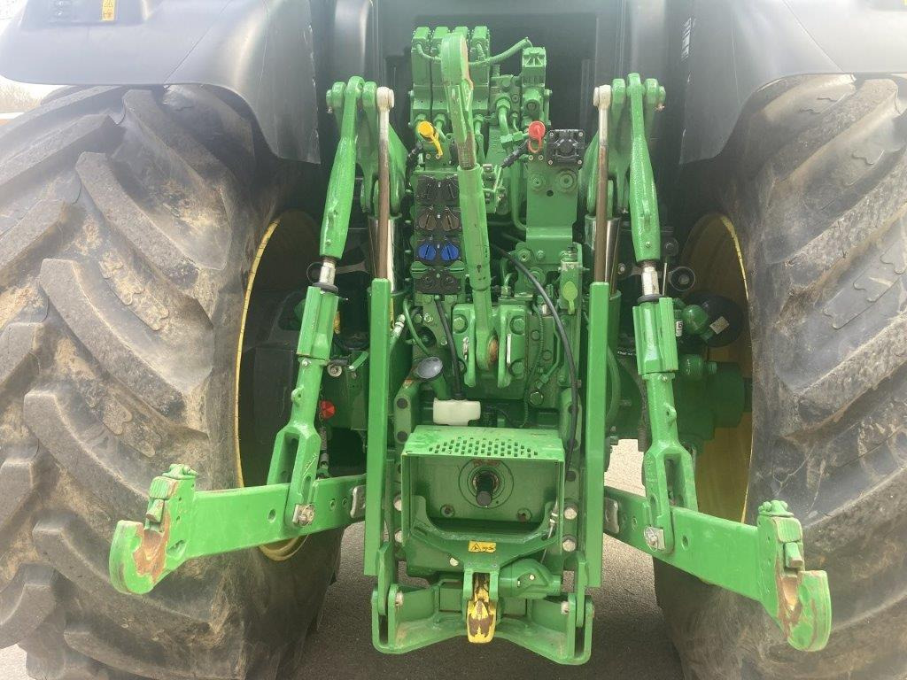John Deere 6215R - Traktor: slika 5 John Deere 6215R - Traktor: slika 5