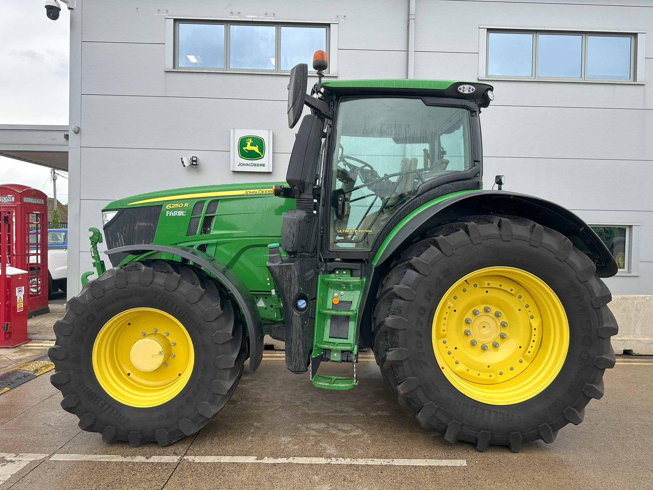 John Deere 6250R - Traktor: slika 3 John Deere 6250R - Traktor: slika 3