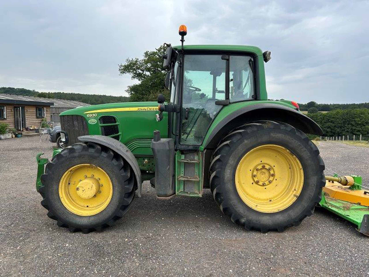 John Deere 6930 Premium - Traktor: slika 3 John Deere 6930 Premium - Traktor: slika 3