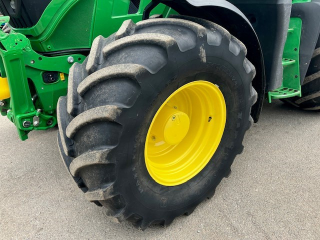 John Deere 6R 150 - Traktor: slika 2 John Deere 6R 150 - Traktor: slika 2