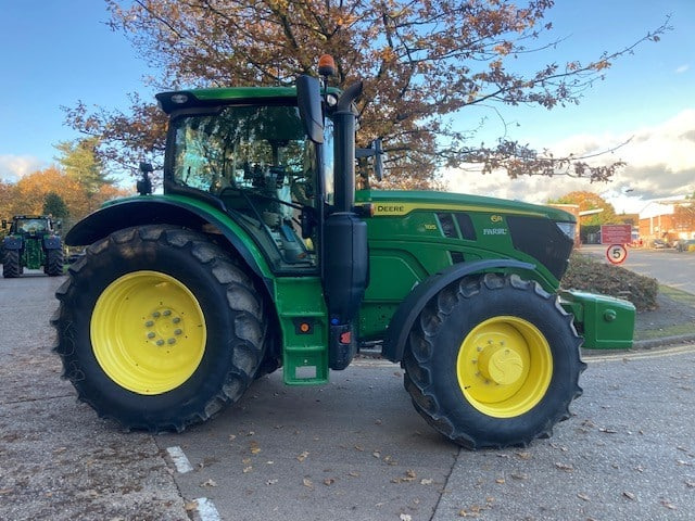 John Deere 6R 185 - Traktor: slika 3 John Deere 6R 185 - Traktor: slika 3