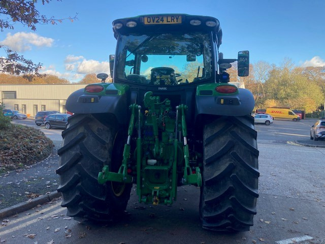 John Deere 6R 185 - Traktor: slika 4 John Deere 6R 185 - Traktor: slika 4