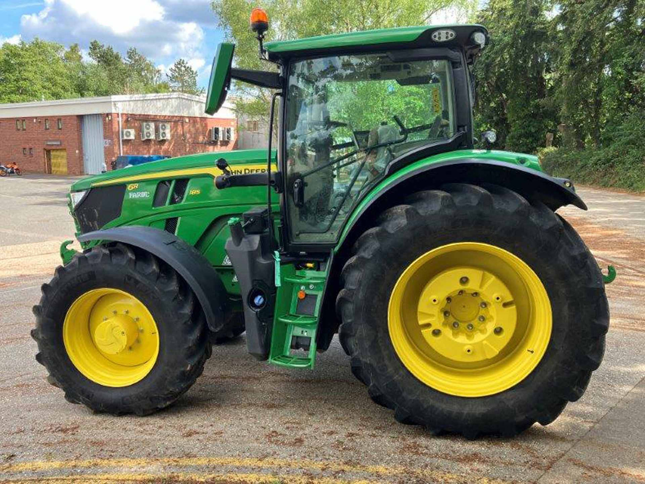 Traktor John Deere 6R 185: slika 1