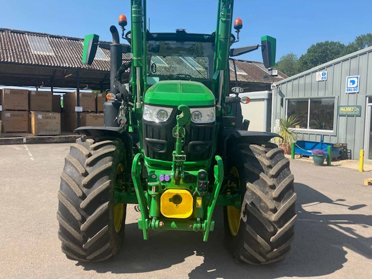 John Deere 6R 185 - Traktor: slika 4 John Deere 6R 185 - Traktor: slika 4