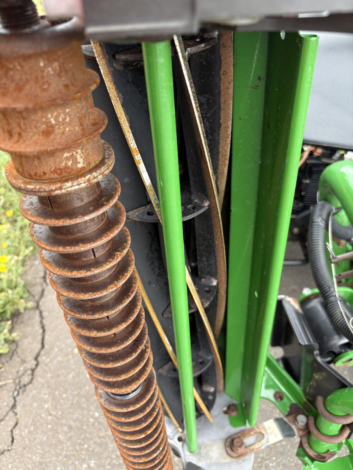 John Deere 7500AE Fairway Mower John Deere 7500AE Fairway Mower: slika 6