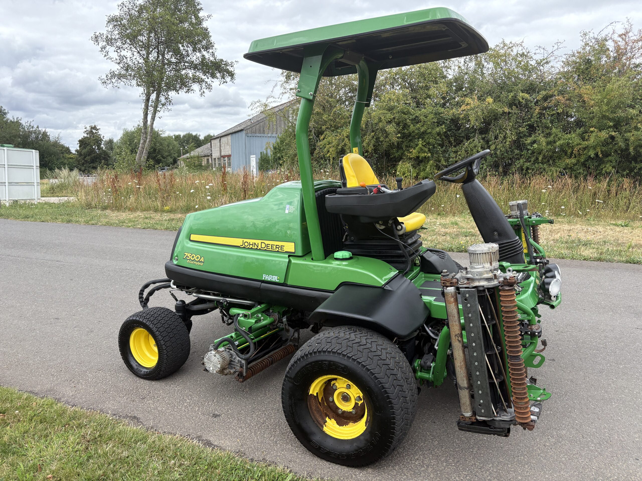 John Deere 7500AE Fairway Mower - Baštenska kosačica: slika 3 John Deere 7500AE Fairway Mower - Baštenska kosačica: slika 3