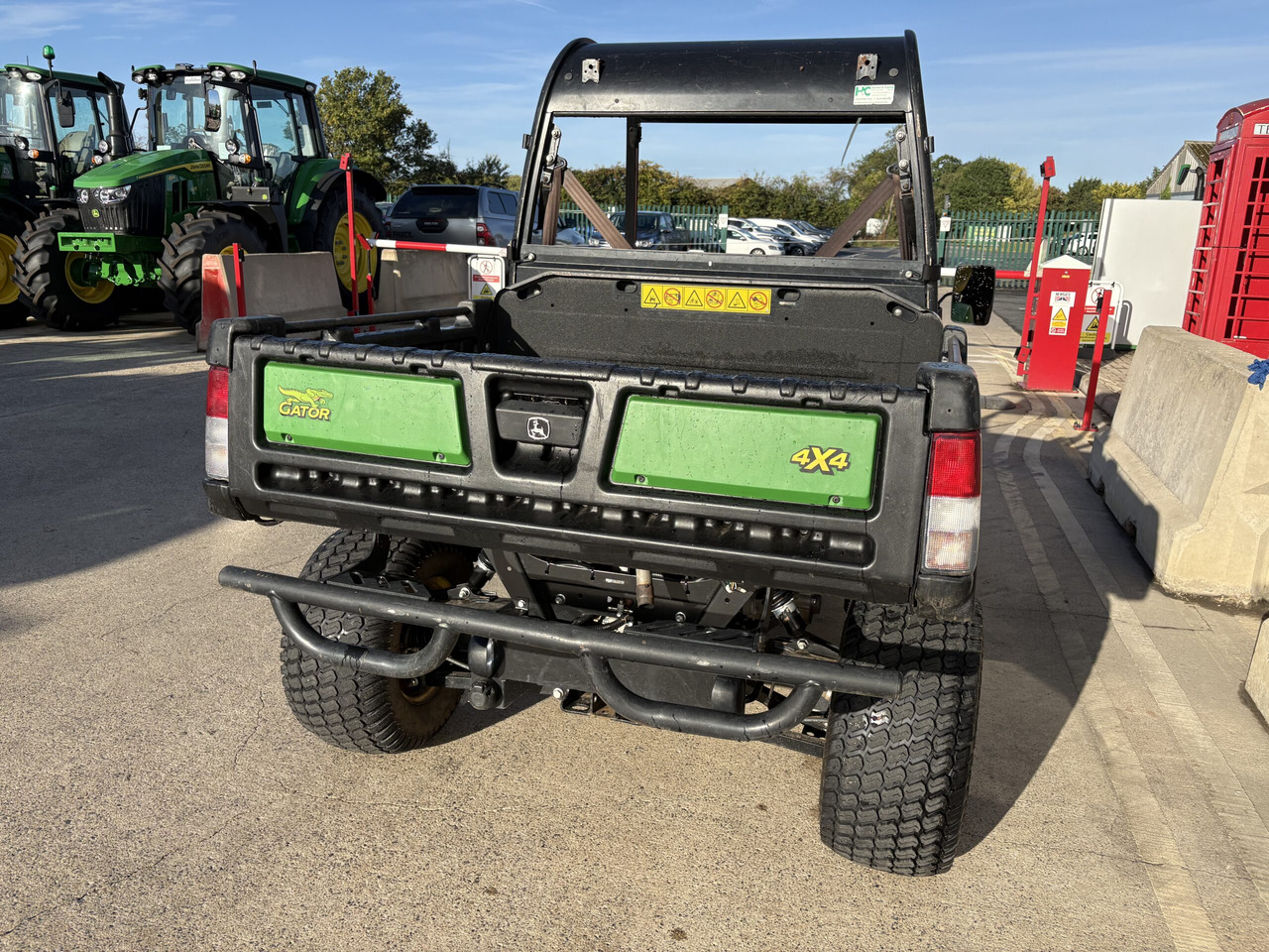 John Deere XUV855M Gator - ATV/ Četvorotočkaš: slika 4 John Deere XUV855M Gator - ATV/ Četvorotočkaš: slika 4