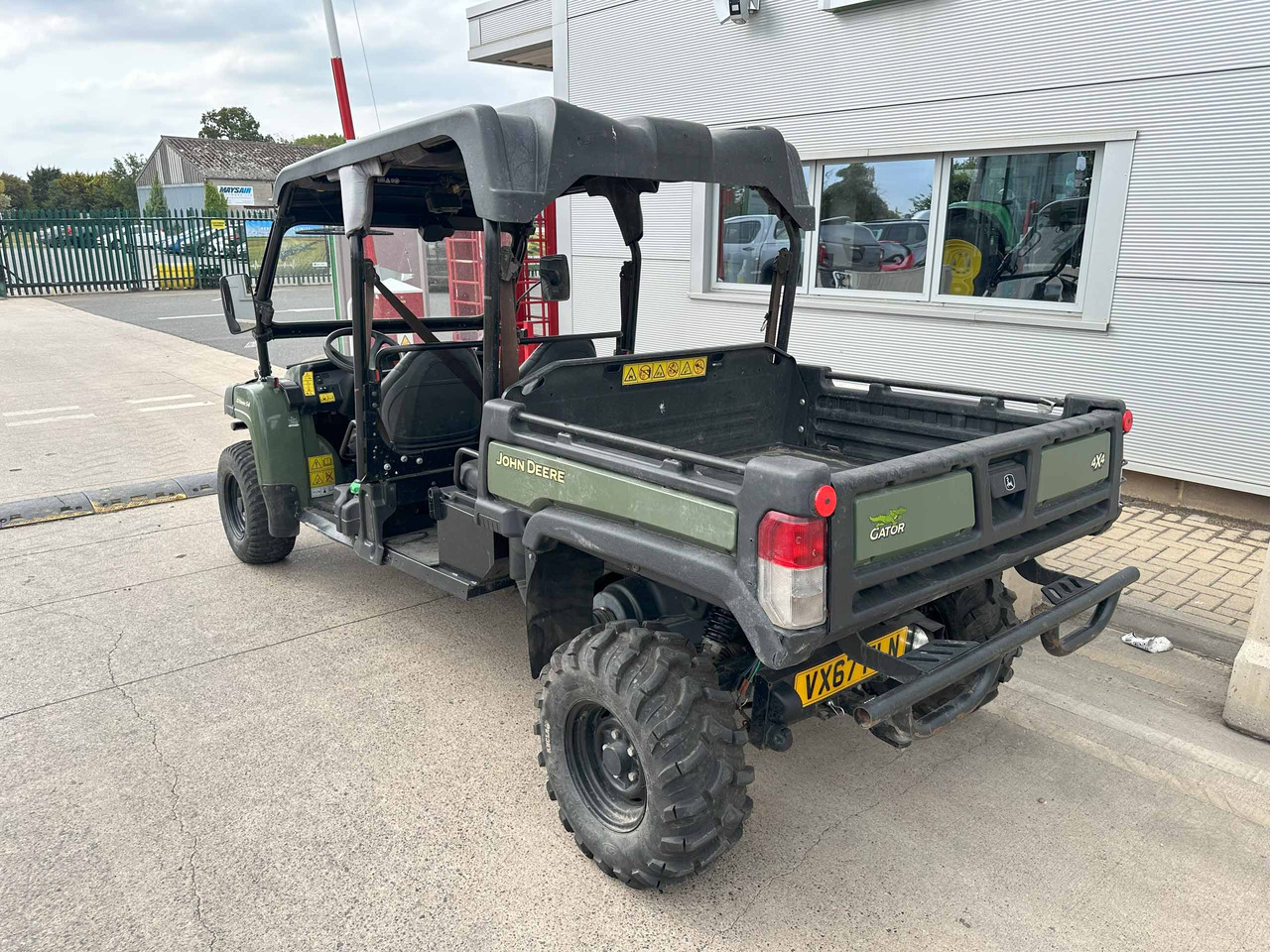 John Deere XUV855M S4 Gator - ATV/ Četvorotočkaš: slika 3 John Deere XUV855M S4 Gator - ATV/ Četvorotočkaš: slika 3