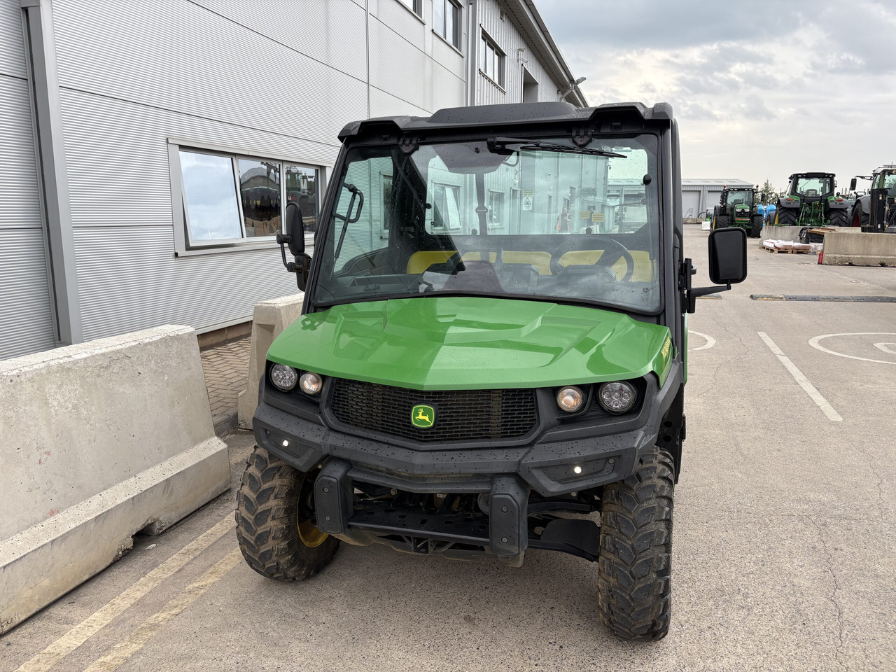 John Deere XUV865M Gator - ATV/ Četvorotočkaš: slika 2 John Deere XUV865M Gator - ATV/ Četvorotočkaš: slika 2