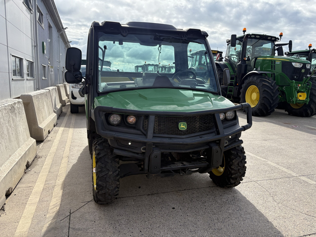 John Deere XUV865M Gator - ATV/ Četvorotočkaš: slika 3 John Deere XUV865M Gator - ATV/ Četvorotočkaš: slika 3