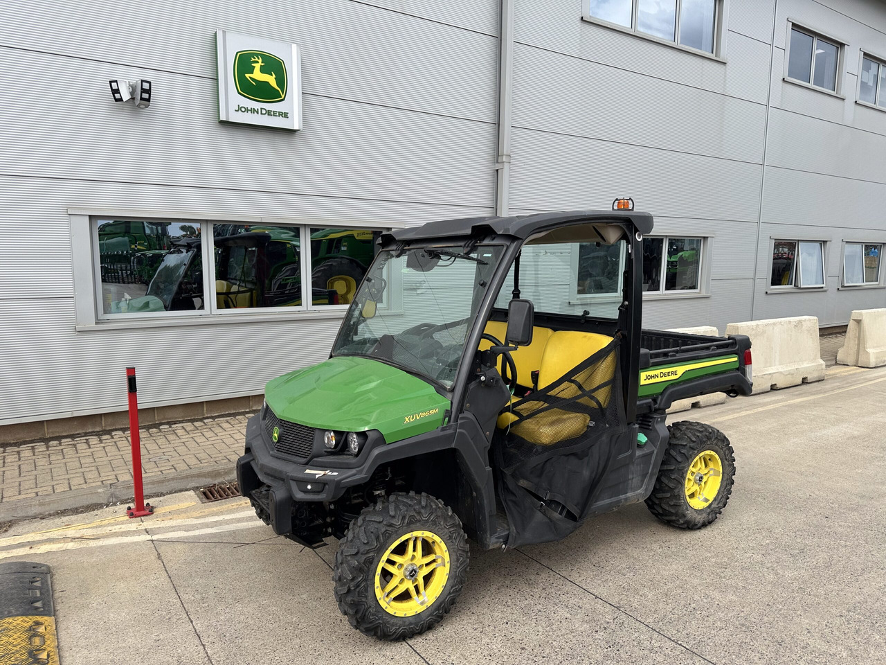 John Deere XUV865M - ATV/ Četvorotočkaš: slika 1 John Deere XUV865M - ATV/ Četvorotočkaš: slika 1