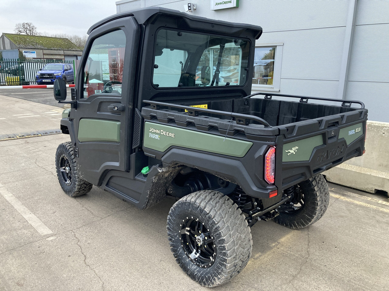 John Deere XUV875M Gator - ATV/ Četvorotočkaš: slika 3 John Deere XUV875M Gator - ATV/ Četvorotočkaš: slika 3
