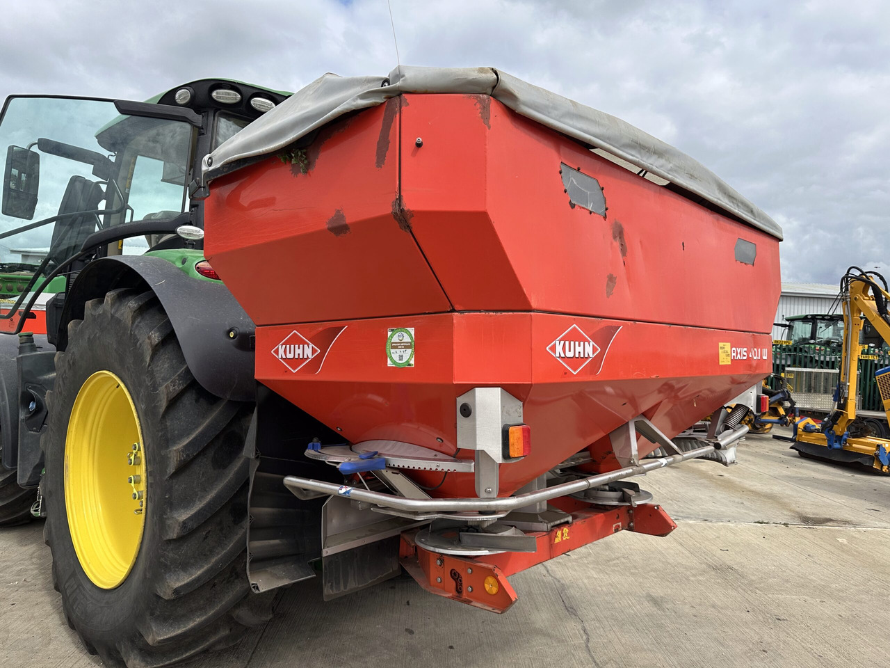 Kuhn Axis 40.1W - Rasipač veštačkog đubriva: slika 1 Kuhn Axis 40.1W - Rasipač veštačkog đubriva: slika 1