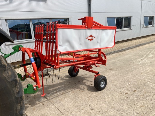 Kuhn GA 3201 - Prevrtač/ Grabuljač: slika 2 Kuhn GA 3201 - Prevrtač/ Grabuljač: slika 2