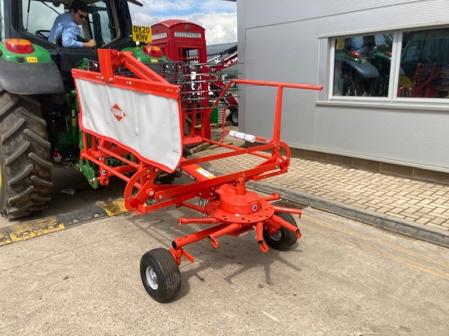 Kuhn GA 3201 - Prevrtač/ Grabuljač: slika 3 Kuhn GA 3201 - Prevrtač/ Grabuljač: slika 3