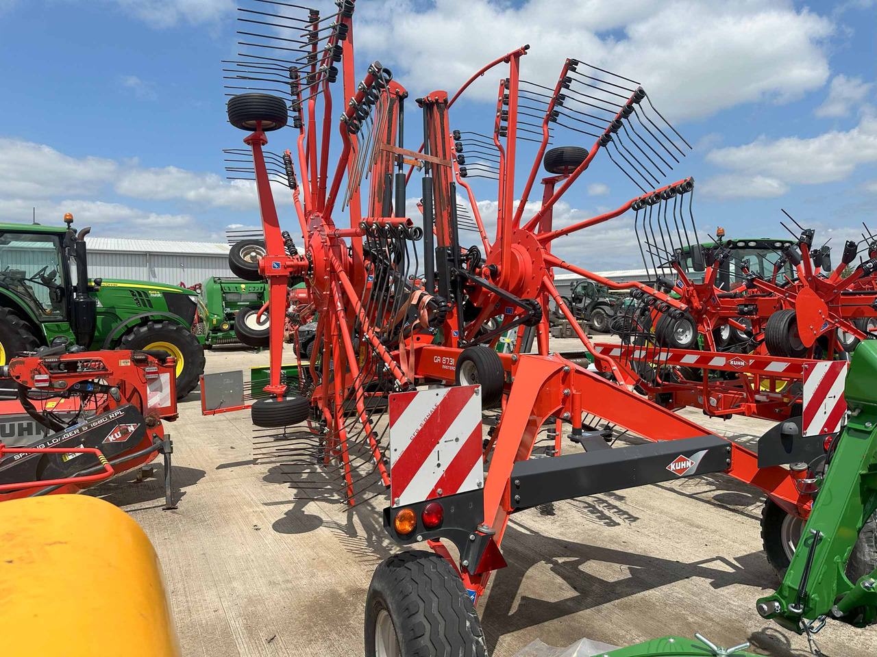 Kuhn GA8731 - Oprema za prevrtanje i razlaganje: slika 4 Kuhn GA8731 - Oprema za prevrtanje i razlaganje: slika 4