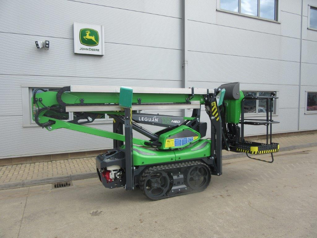 LEGUAN 135 NEO - Pauk platforma: slika 2 LEGUAN 135 NEO - Pauk platforma: slika 2