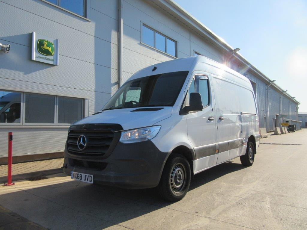 MERCEDES-BENZ SPRINTER 314 CDI - Furgon: slika 1 MERCEDES-BENZ SPRINTER 314 CDI - Furgon: slika 1
