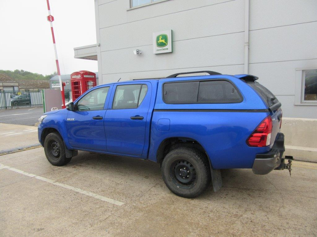TOYOTA HILUX ACTIVE D-4D - Pikap: slika 4 TOYOTA HILUX ACTIVE D-4D - Pikap: slika 4