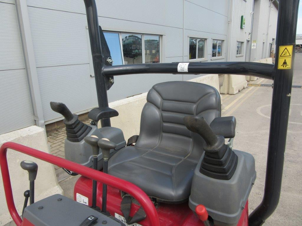 Bager YANMAR VIO12: slika 15