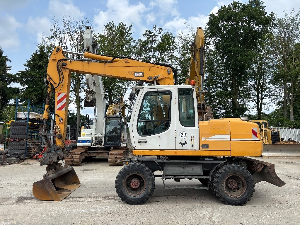 Liebherr A316 - Bager točkaš: slika 2 Liebherr A316 - Bager točkaš: slika 2