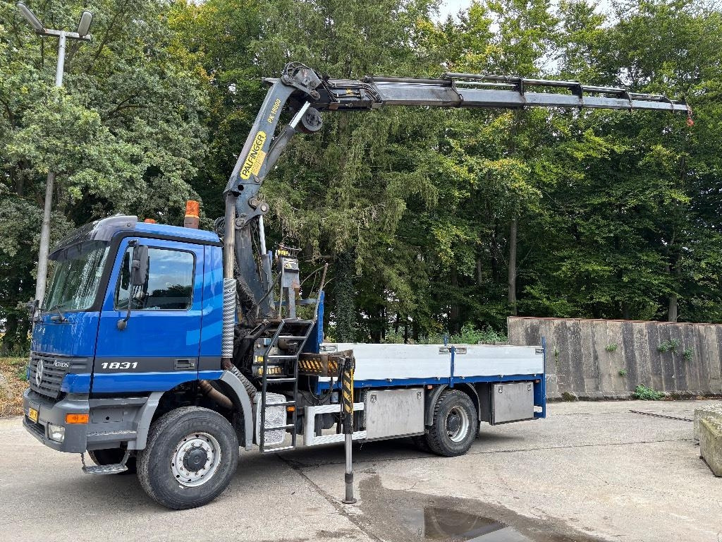 Mercedes-Benz Actros 1831/ 4x4 / Palfinger PK19000 Crane - Kamion sa dizalicom: slika 2 Mercedes-Benz Actros 1831/ 4x4 / Palfinger PK19000 Crane - Kamion sa dizalicom: slika 2