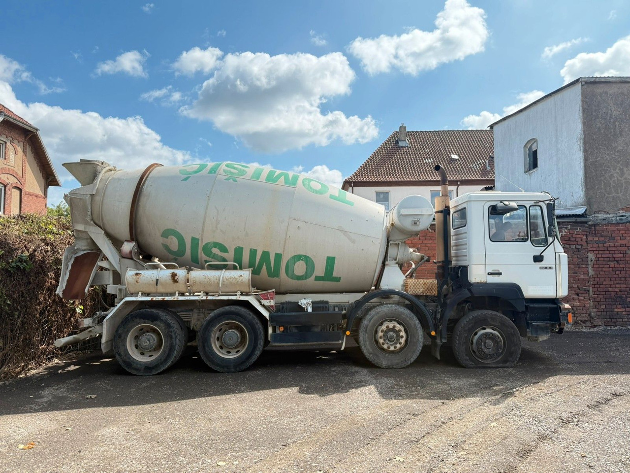MAN 32.414 8x4 - Mikser za beton: slika 2 MAN 32.414 8x4 - Mikser za beton: slika 2