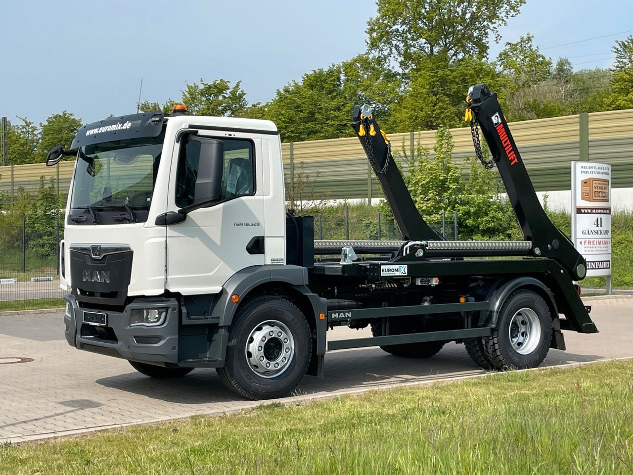 MAN TGM 18.320 4x2 Euro 6e Hiab Multilift Futura 12 - Istovarivač, Kamion sa dizalicom: slika 2 MAN TGM 18.320 4x2 Euro 6e Hiab Multilift Futura 12 - Istovarivač, Kamion sa dizalicom: slika 2